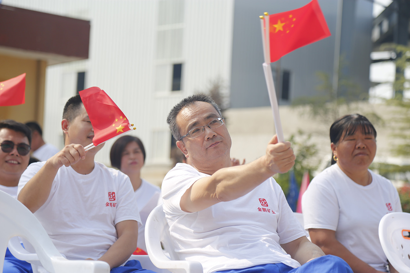金鹏矿业盛大举行“赞美祖国 · 热爱南宫娱乐”歌咏角逐_南宫娱乐（官网）